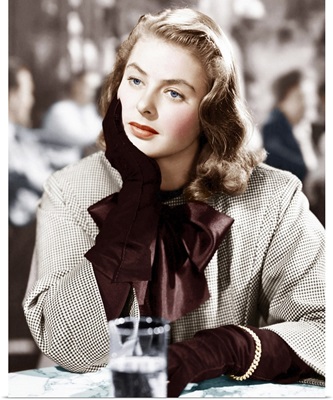 Ingrid Bergman in Notorious - Vintage Publicity Photo