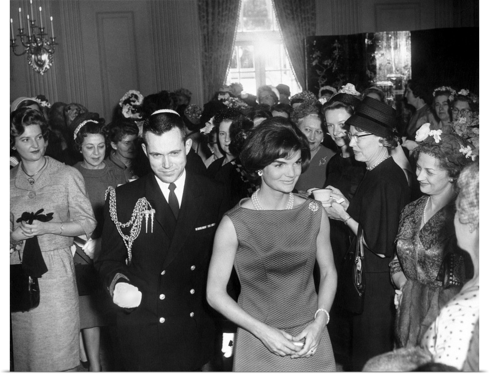Jacqueline Kennedy at a reception for the wives of American Society of Newspaper Editors. April 19, 1961 in the Blue Room,...