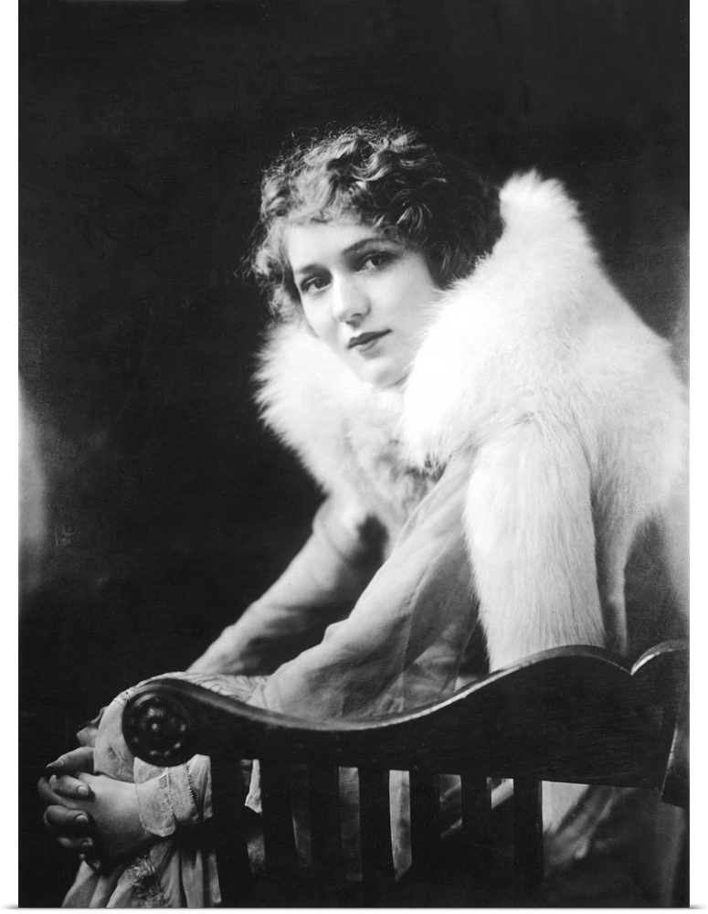 Mary Pickford - Vintage Publicity Photo