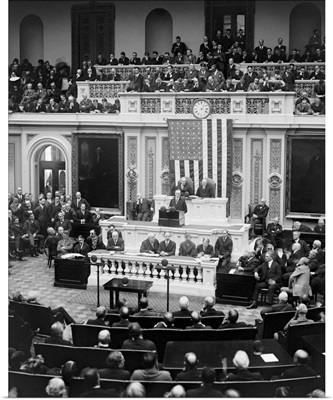 President Calvin Coolidge delivering his first message to Congress on Dec. 6, 1923