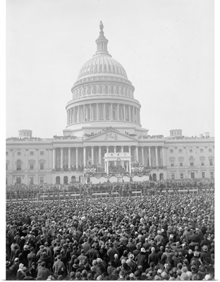 The Capitol and crowd at the March 4, 1925 inauguration of President Calvin Coolidge