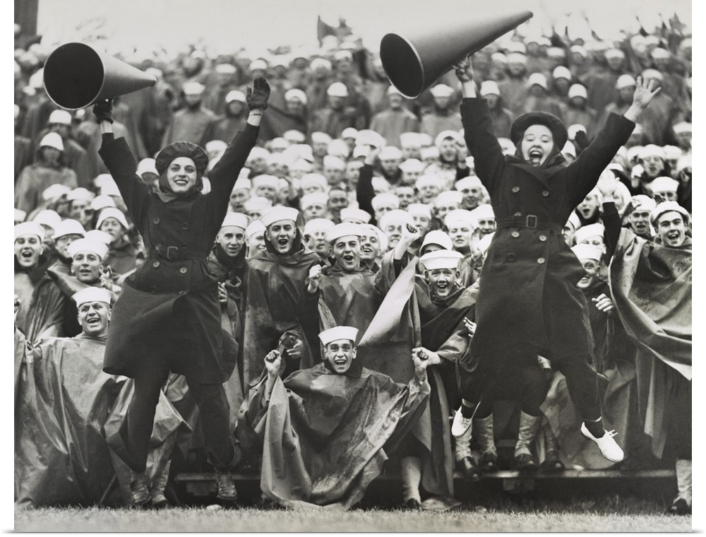 WAVE cheerleaders at the Great Lakes Naval Training Station during World War 2. Sept. 13, 1943.