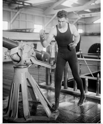 World Champion Boxer Jack Dempsey in fighting pose. Ca. 1920-24
