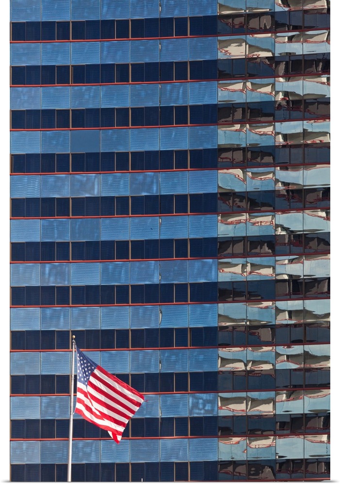 USA; California; San Diego; abstract image of building; Mariott Hotel