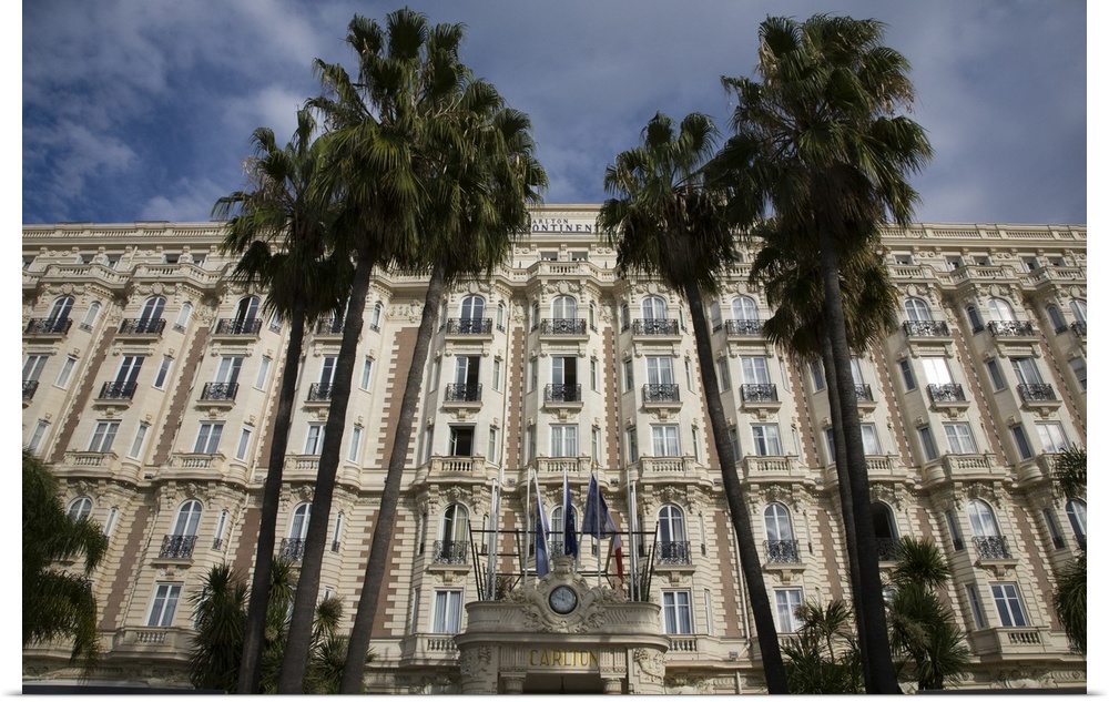 Cannes, Carlton Hotel Intercontinental, one of the most important hotels along Boulevard de la Croisette, Cannes, Cote d'A...
