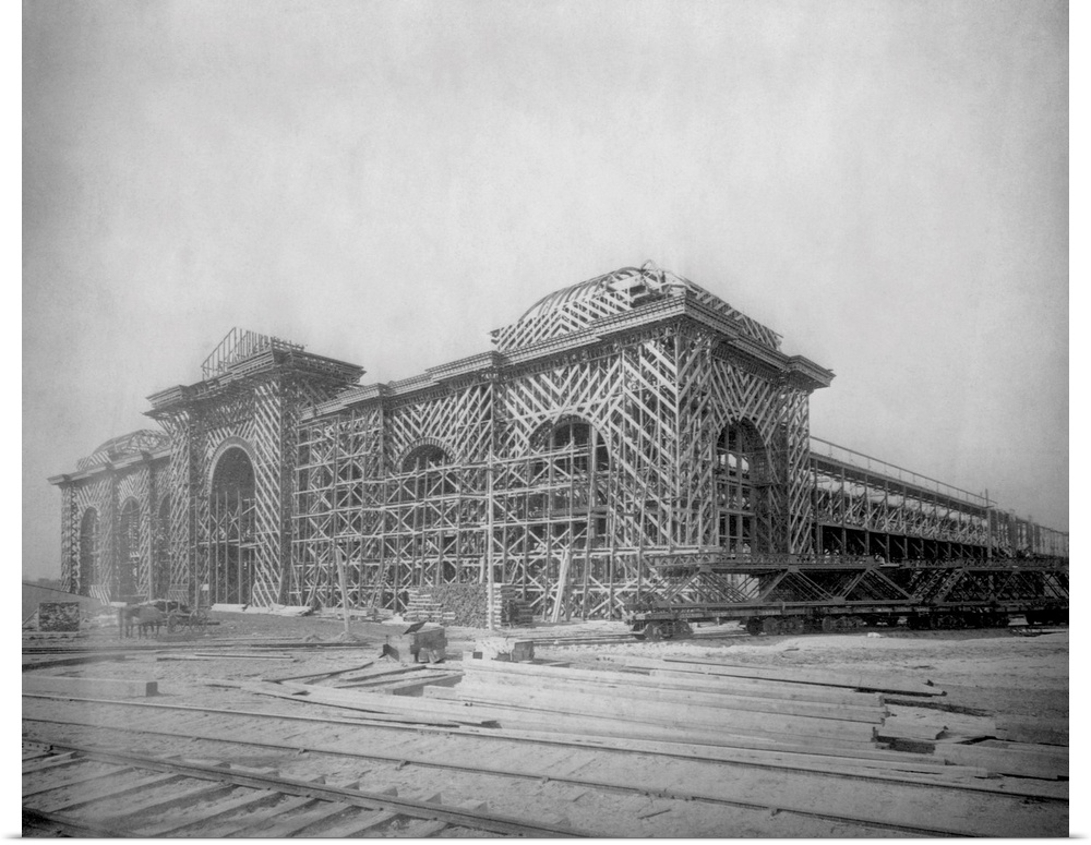 Construction of the Mines and Mining Building for the 1893 Chicago World's Fair.
