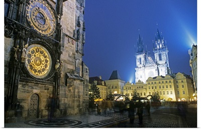 Czech Republic, Prague, Old town square and church of Our Lady