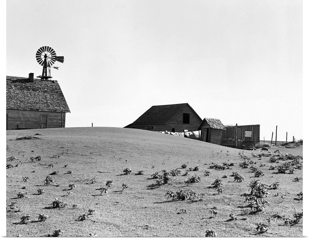 A farm in the dustbowl. Although others in the area have been abandoned, this farm is occupied. Near Dalhart, Texas. June ...