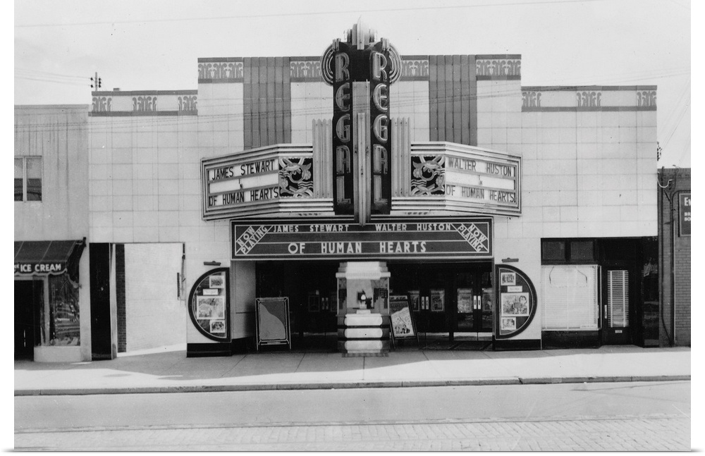 ca. 1938, Philadelphia, Pennsylvania, USA --- Entrance of Regal Theater --- Image by .. Schenectady Museum; Hall of Electr...