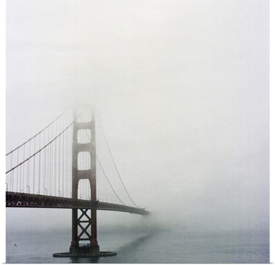 Golden gate bridge, San Francisco, California.