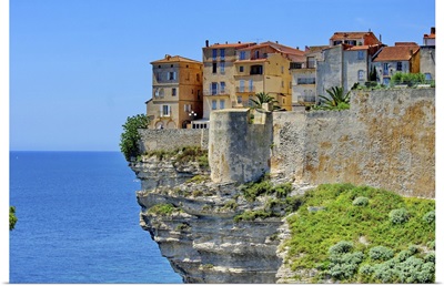 Houses at Bonifacio in Corsica is built on cliff.