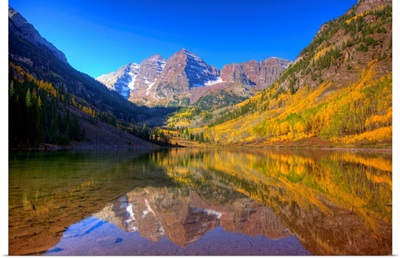 Maroon Bells With Changing Aspen Leaves, Aspen, Colorado