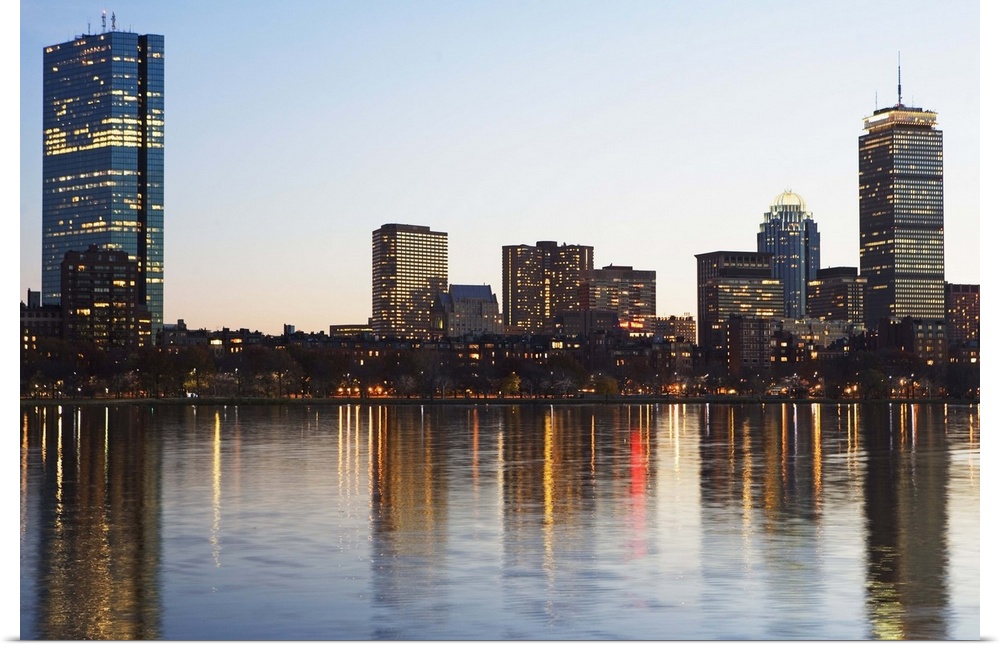 USA, Massachusetts, Boston skyline at dusk