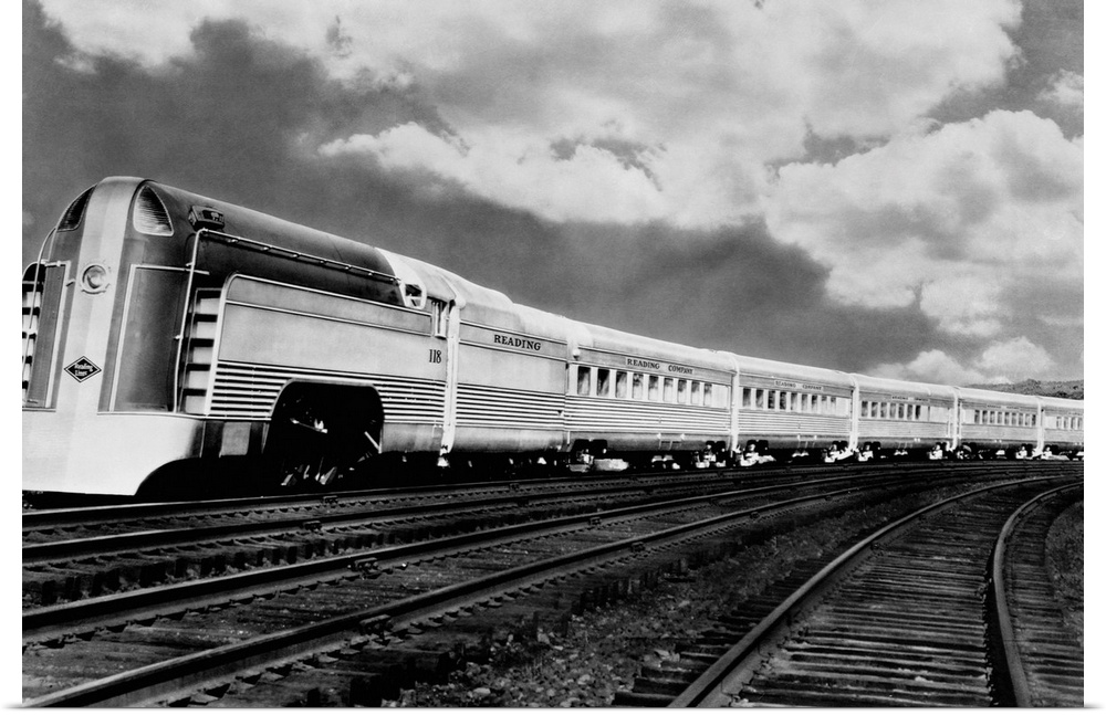 The Crusader, a stainless steel streamliner train of the Reading Co., 1917-1941.