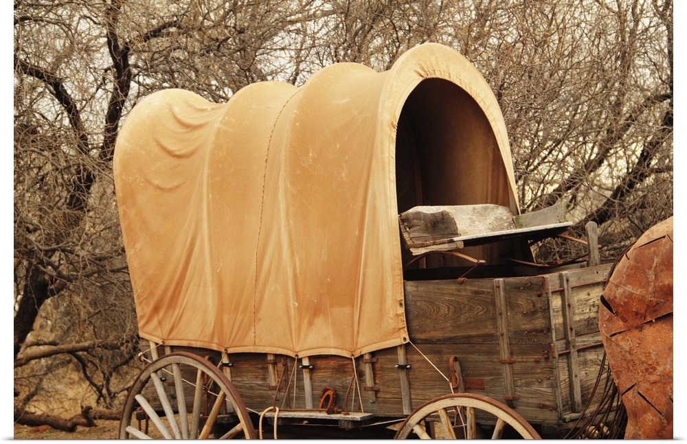 A vintage pioneer covered wagon.