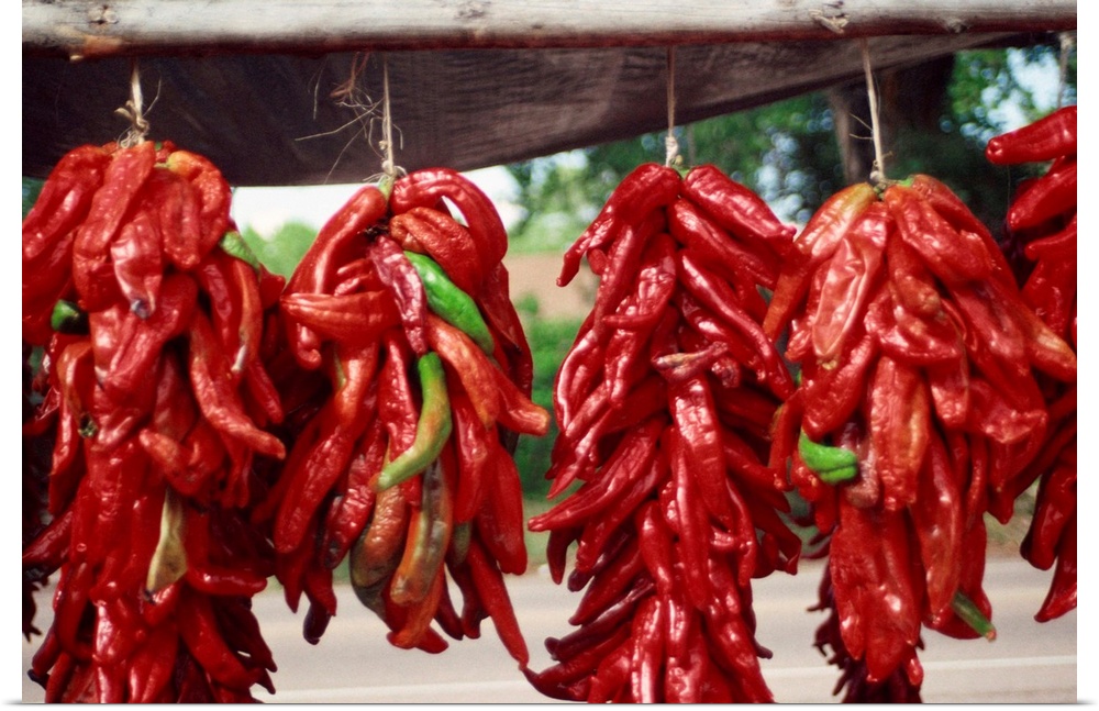 Red peppers drying
