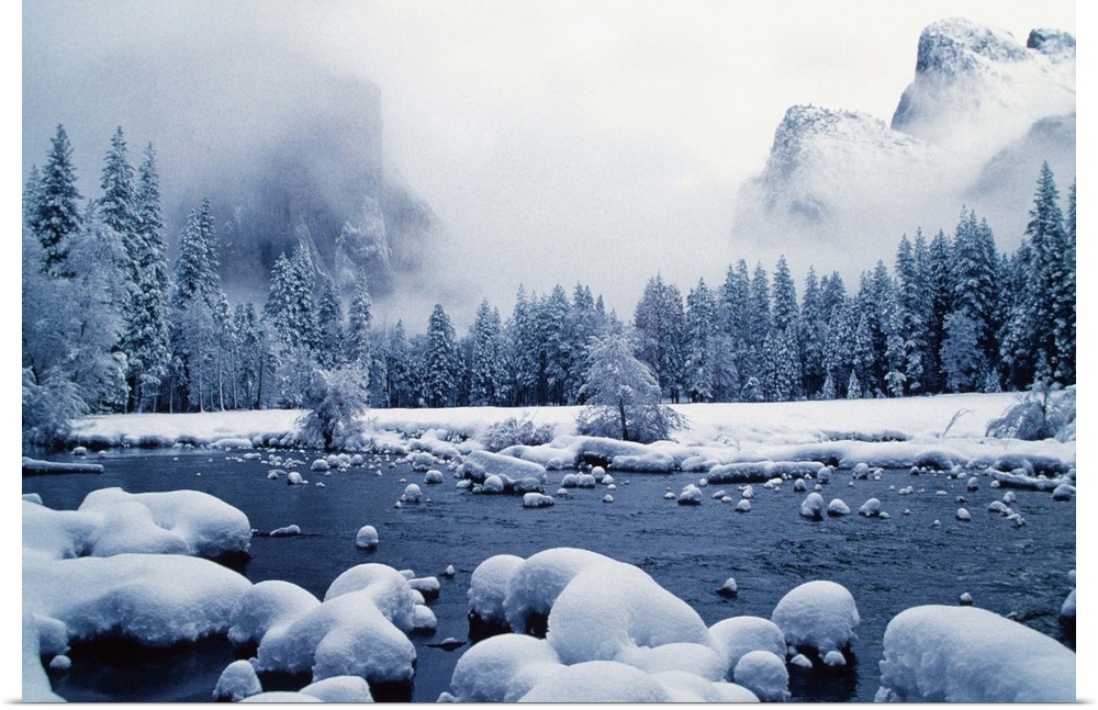 Snow covered mountain peaks and trees, Merced River, Yosemite National Park, Mariposa County, California, USA