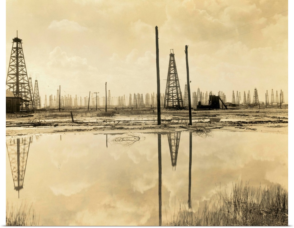 Spindle Top Oil Fields, Beaumont, Texas