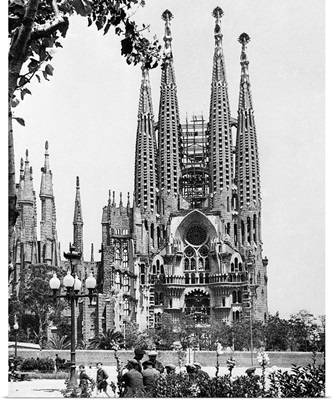 The Cathedral Of The Sagrada Familia In Barcelona, 1939