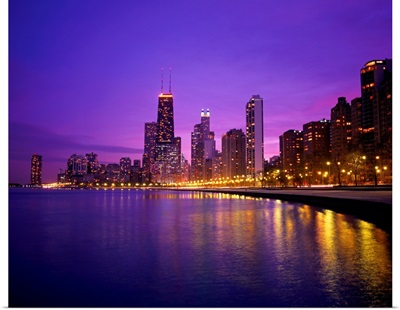 USA, Illinois, Chicago skyline and Lake Michigan