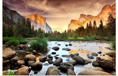 Valley at sunset, Yosemite.