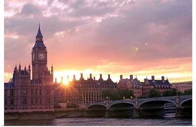 Westminster Bridge and Big Ben in London at sunset, England