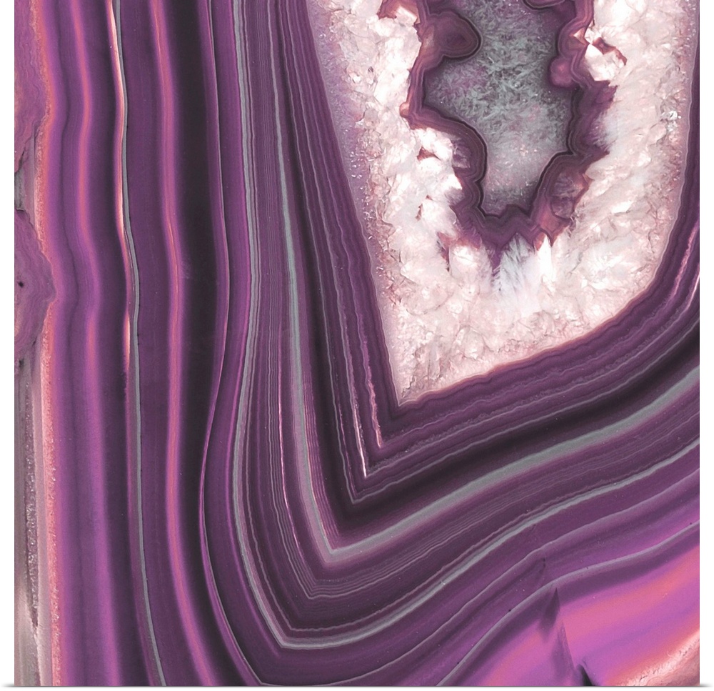 Patterns on a purple polished geode gemstone.