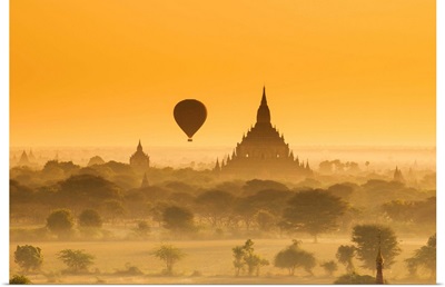 Bagan at sunset, Mandalay, Burma (Myanmar)