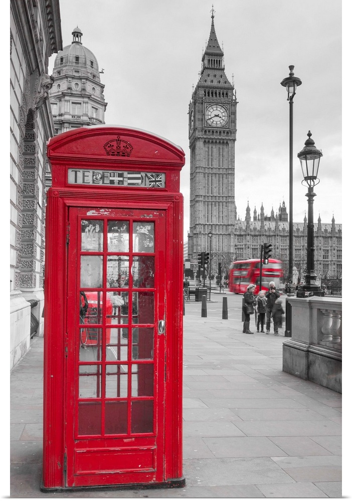 Big Ben, Houses of Parliament and a red phone box, London, England.