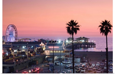 California, Los Angeles, Santa Monica, Santa Monica Pier, dusk