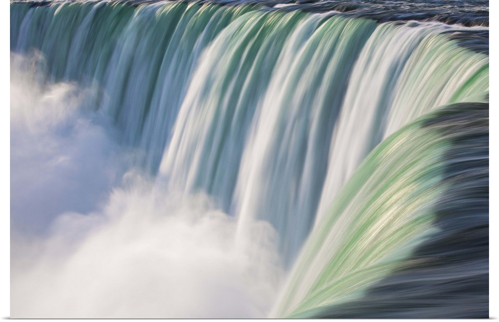 Canada, Ontario, Niagara, Niagara Falls, View of Table Rock visitor center and Horseshoe falls