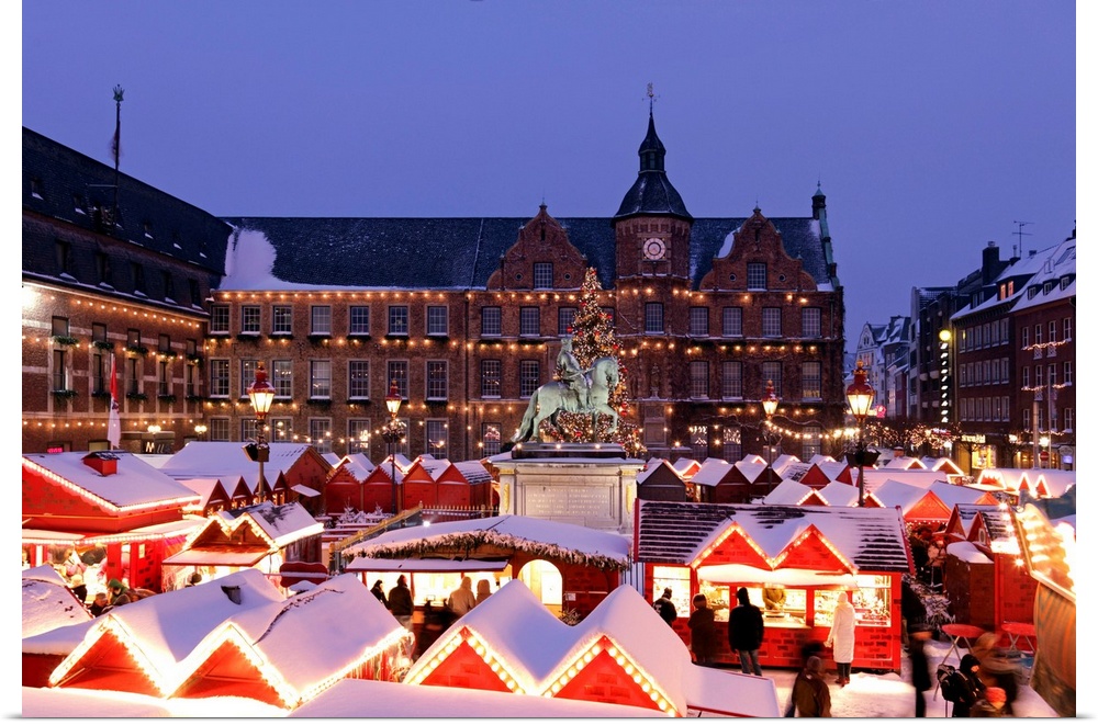 Christmas Market In Front Of The Town Hall, Dusseldorf, North Rhine Westphalia, Germany