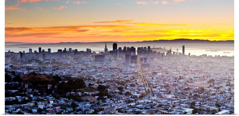 City skyline viewed from Twin Peaks, San Francisco, California, United States of America