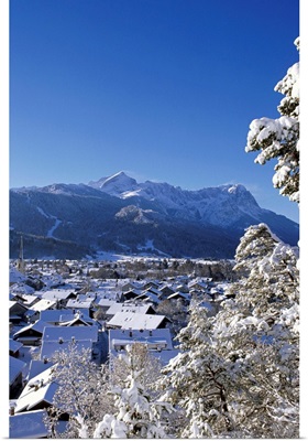 Cityscape of Garmisch-Partenkirchen, Werdenfelser Land, Bavaria, Germany