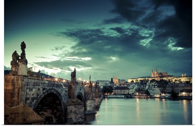 Czech Republic, Charles Bridge, Hradcany Castle and St. Vitus Cathedral