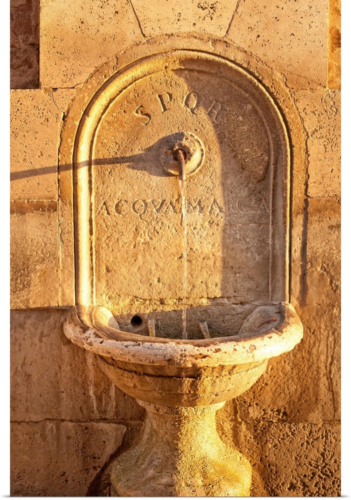 Drinking fountain, Piazza del Campidoglio, Rome, Lazio, Italy, Europe.