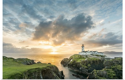 Fanad Head Lighthouse, County Donegal, Ulster Region, Ireland, Europe