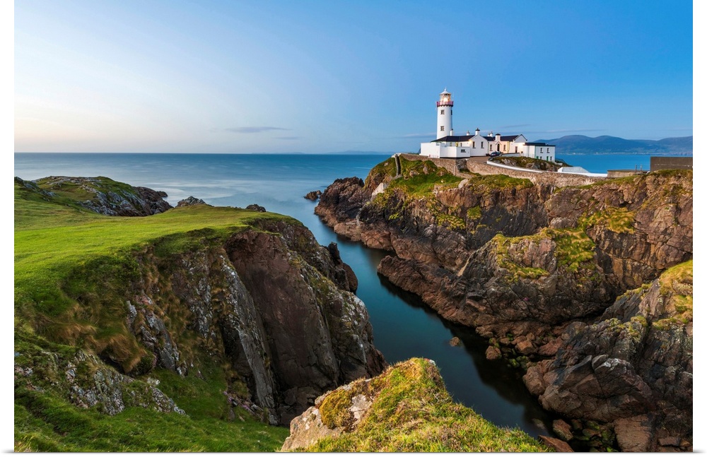 Fanad Head lighthouse, County Donegal, Ulster region, Republic of Ireland, Europe.