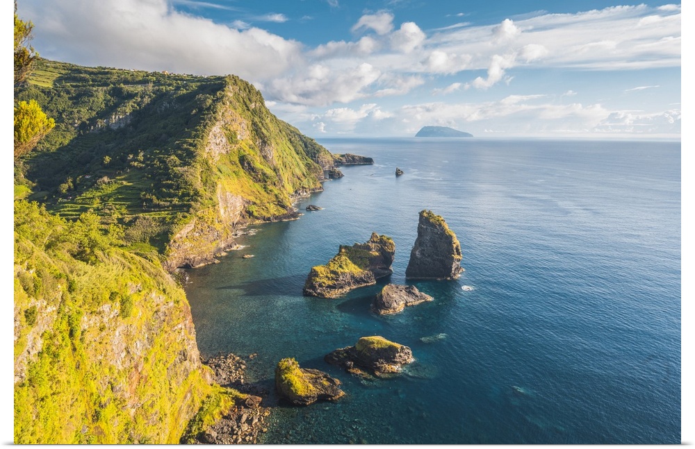 Flores island, Azores, Portugal, Baioa de Alagoa and coastal landscape.