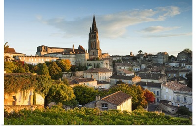 France, Aquitaine Region, Gironde Department, St-Emilion, wine town, morning