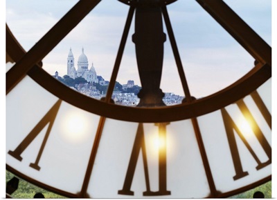 France, Paris, Musee d'orsay, Giant ornamental clock and Basilique Du Sacre Coeur