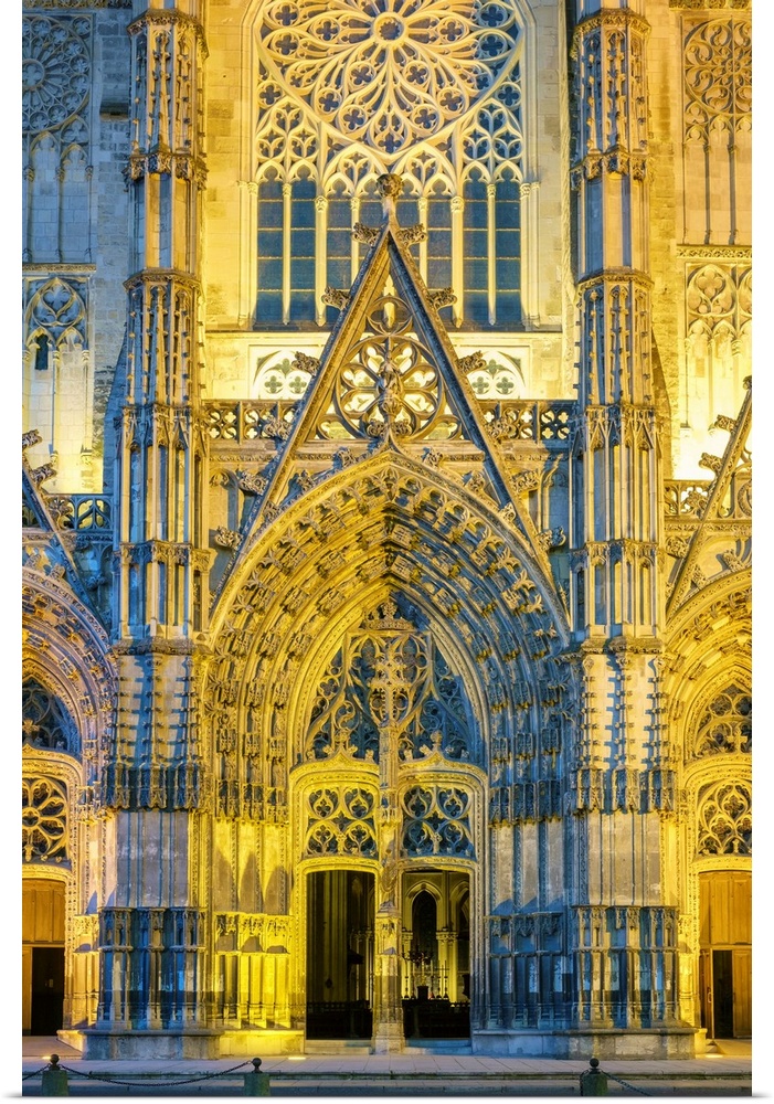 Front facade of Cathedrale Saint-Gatien cathedral at night, Tours, Indre-et-Loire, Centre, France.