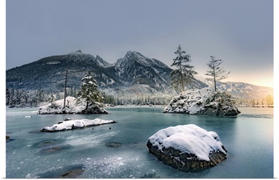 Germany, Bavaria, Lake Hintersee Frozen In Winter Against Hochkalter, Berchtesgaden Alps
