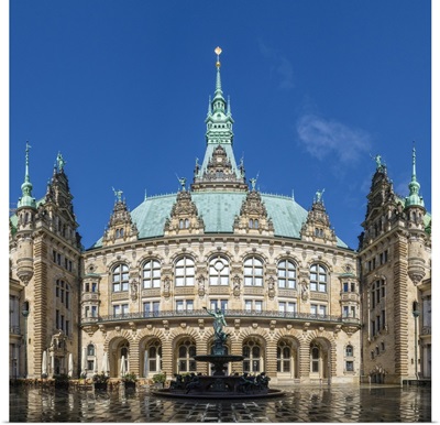 Germany, Hamburg. Rear facade and courtyard of Hamburg Rathaus (City Hall)
