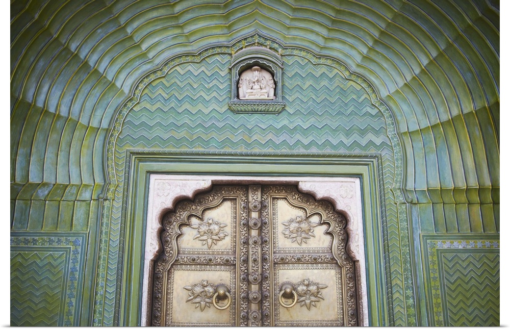 Green Gate in Pitam Niwas Chowk, City Palace, Jaipur, Rajasthan, India