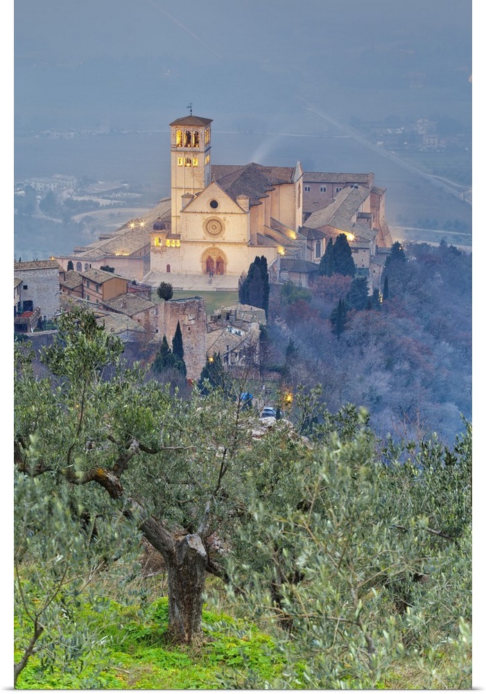 Italy, Umbria, Perugia district, Assisi, Basilica of San Francesco.