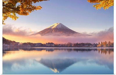 Japan, Fuji, Hakone, Izu National Park, Mt Fuji and Kawaguchi Ko Lake