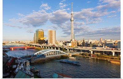 Japan, Tokyo, city skyline and Skytree on the Sumida River