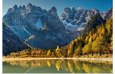 Lake Landro or Durrensee with Cristallo mountain group in a scenic autumn landscape