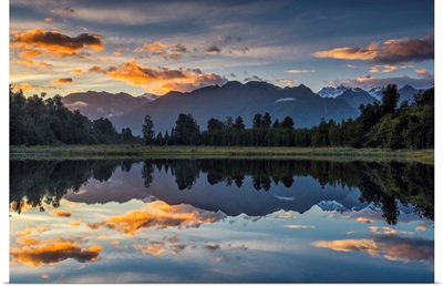 Lake Matheson At Sunrise, New Zealand